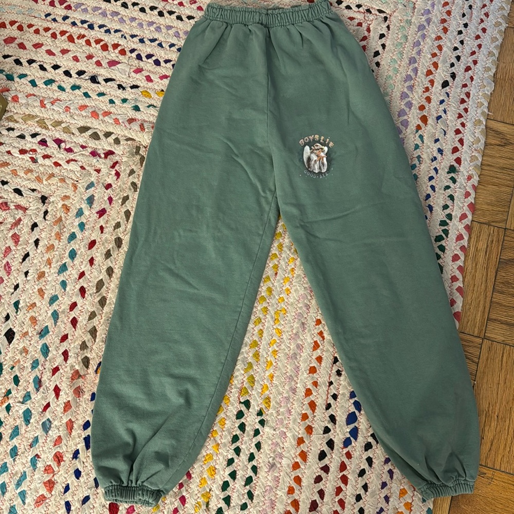 never worn boys lie sweatpants